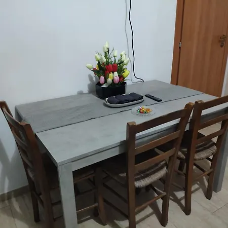 Deluxe With Private Kitchen And Garden - Close To Metro C